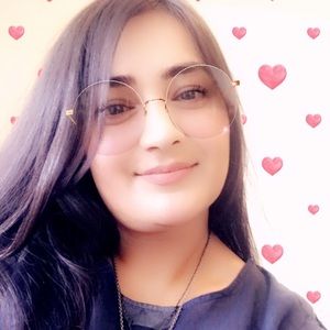 Meet your Posher, Sahar